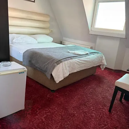 Otel Timya 2*