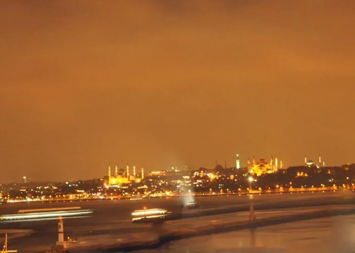 Hotel Timya Estambul