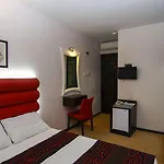 Hotel Timya