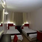 Timya Hotel 2*